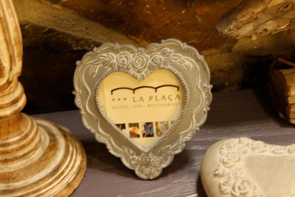 Hotel La Placa Гарригелья Экстерьер фото