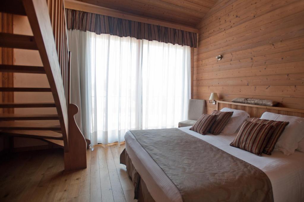 Hotel La Placa Гарригелья Номер фото